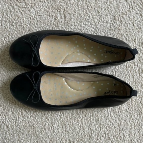 Cat & Jack Black Flats - Picture 1 of 4